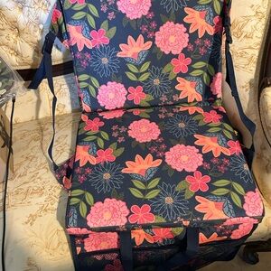 Floral Patterned Women's stadium seat cushion